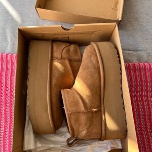 Platform Ugg Minis